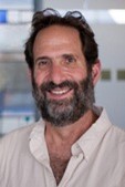 Headshot of Daniel Welling